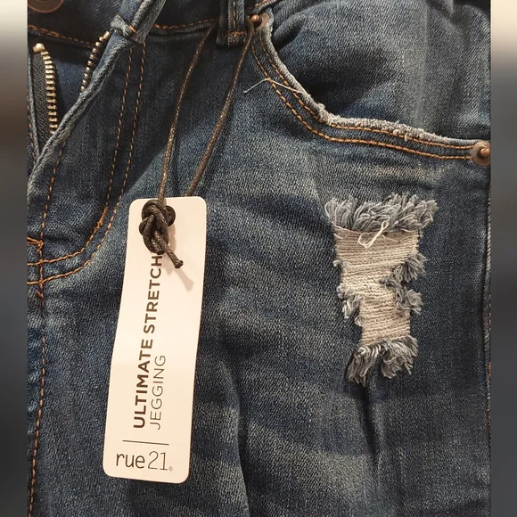 Rue21 Blue Distressed Skinny Jeans - Picture 4 of 7